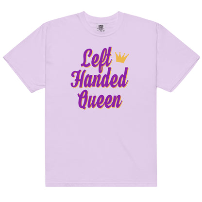 Light purple cotton t-shirt for left-handers featuring a crown and  the statement "Left-Handed Queen" in bold graphic text.
